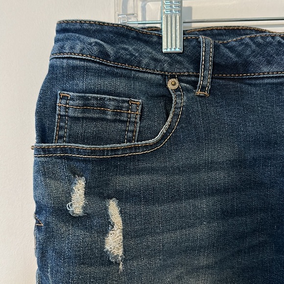 Aéropostale Jean Shorts - Picture 2 of 12